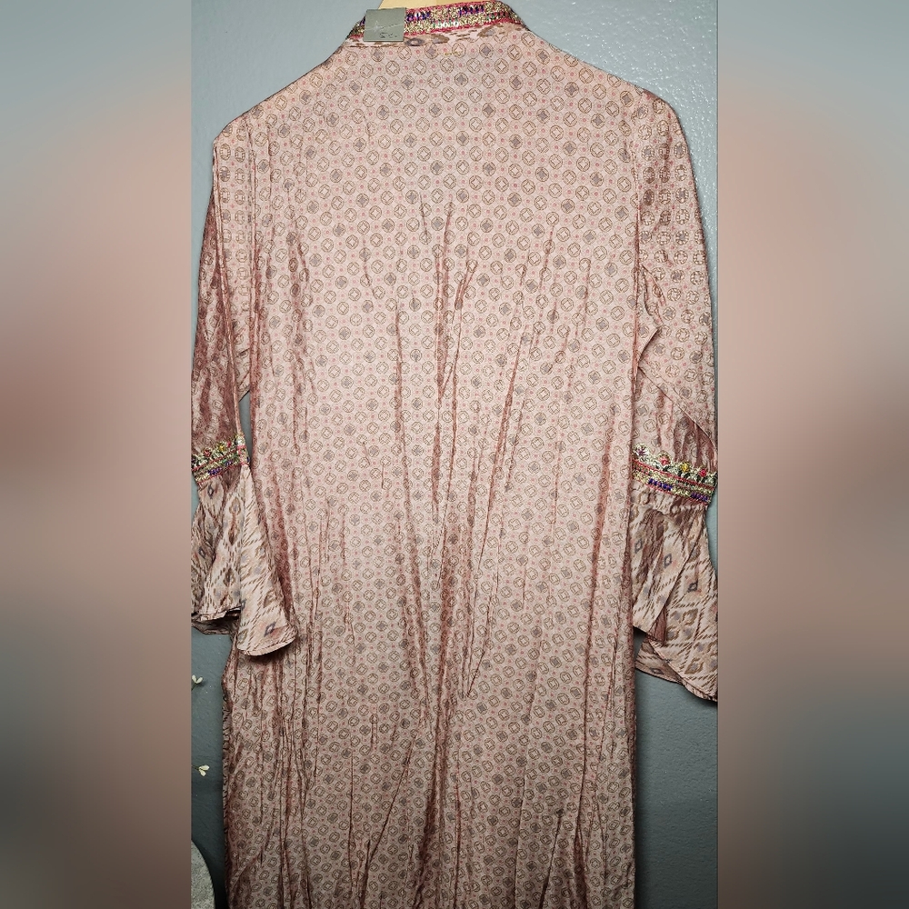 Chic Pink Women's Robe - Picture 12 of 16
